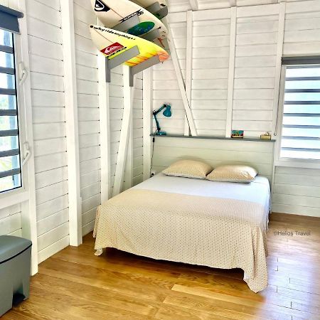 Le Surf Lodge, chambre avec vue mer dans un écrin de verdure Deshaies Extérieur photo